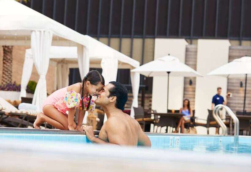 هتل Hyatt Regency Bishkek