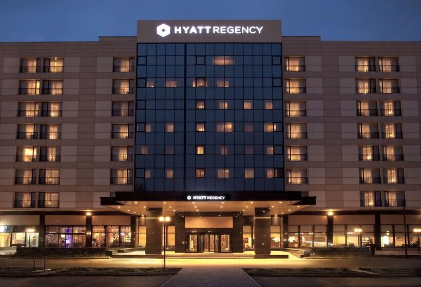 هتل Hyatt Regency Bishkek