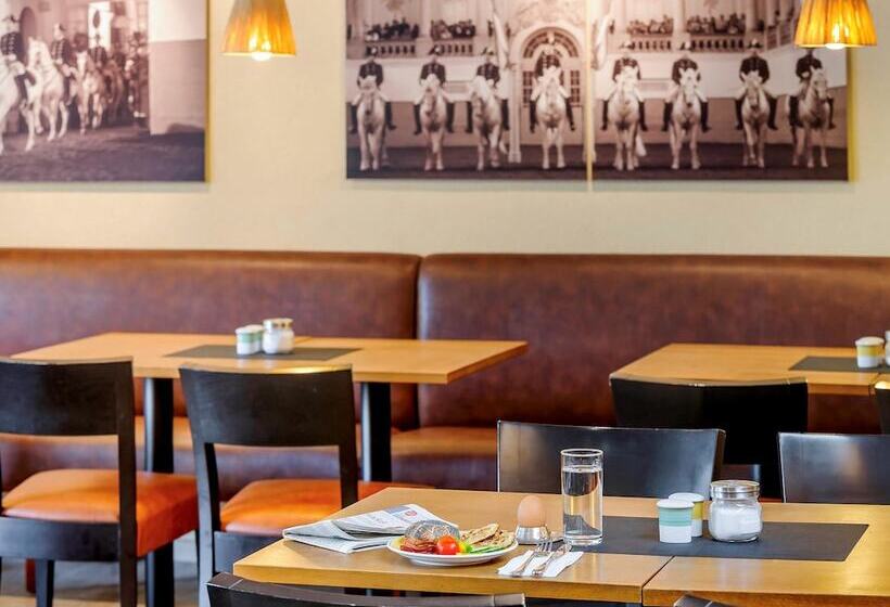 هتل Ibis Wien City