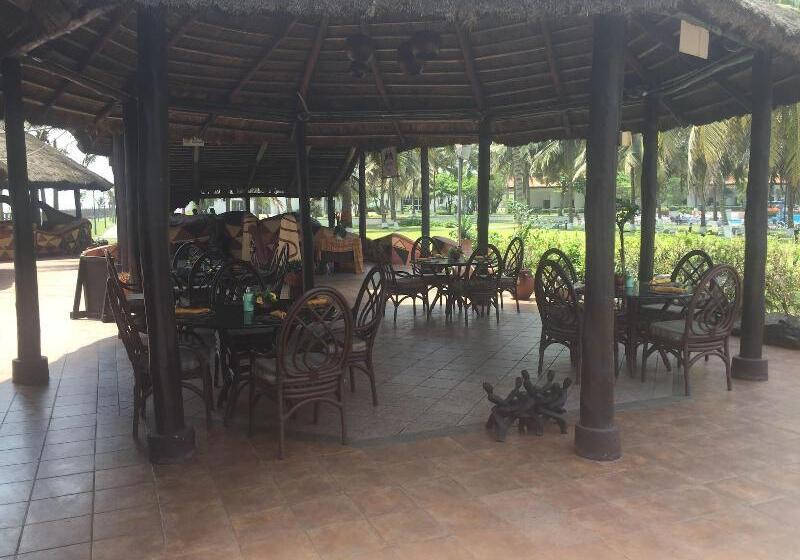 هتل La Palm Royal Beach