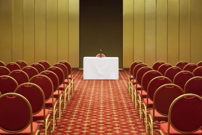 호텔 Le Méridien Al Hada