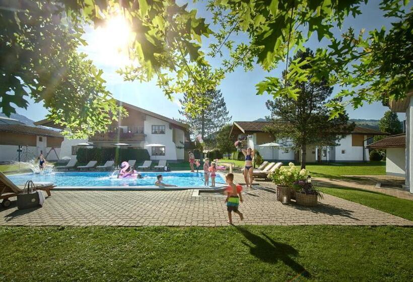 Отель Lisi Family