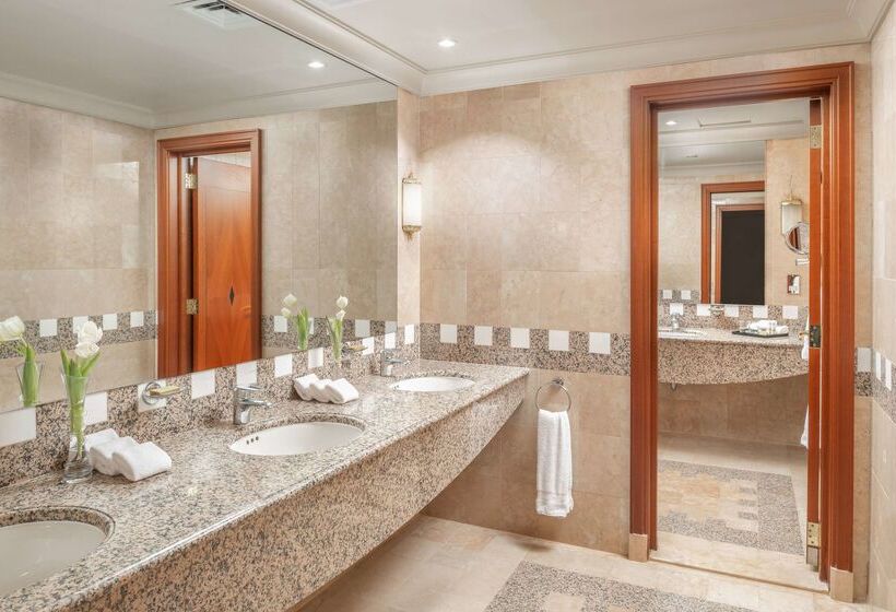 酒店 Madinah Hilton