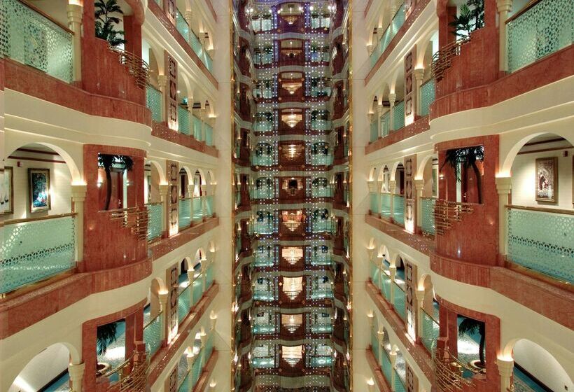 酒店 Madinah Hilton