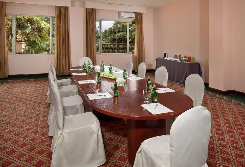 호텔 Melia Panama Canal