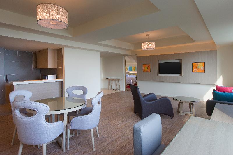 酒店 Mercure Penang Beach