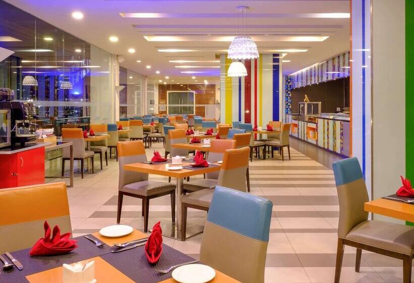 酒店 Mercure Penang Beach