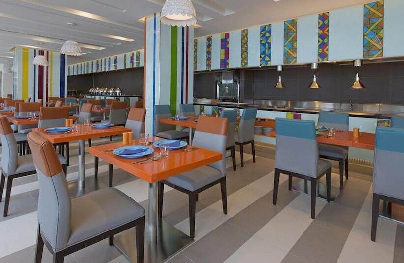 酒店 Mercure Penang Beach