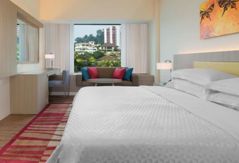 فندق Mercure Penang Beach