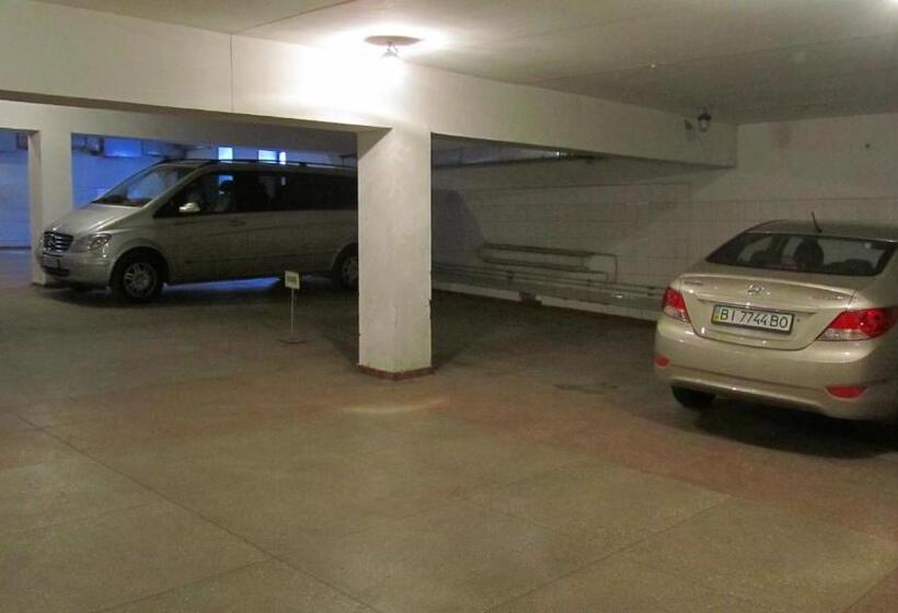 هتل Optima Collection Gallery Poltava