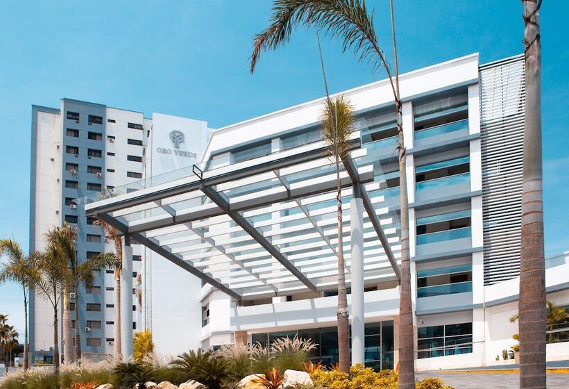 فندق Oro Verde Manta