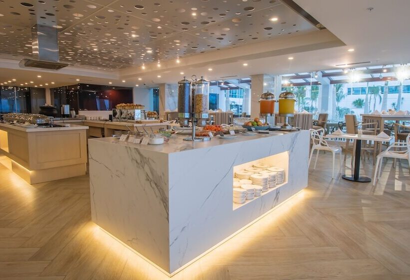 هتل Oro Verde Manta