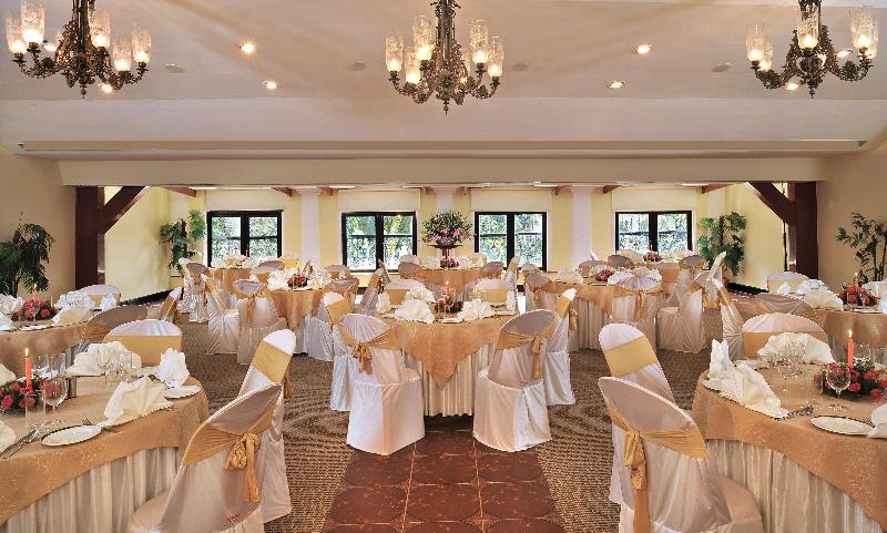 هتل Park Inn By Radisson Goa Candolim