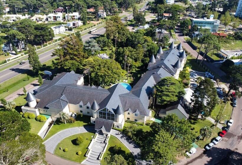 Parque Hotel Jean Clevers