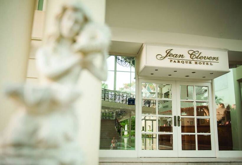 Parque Hotel Jean Clevers