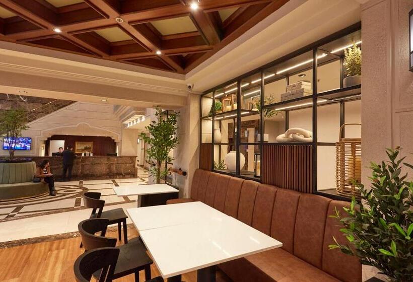 فندق Plaza El Bosque Ebro