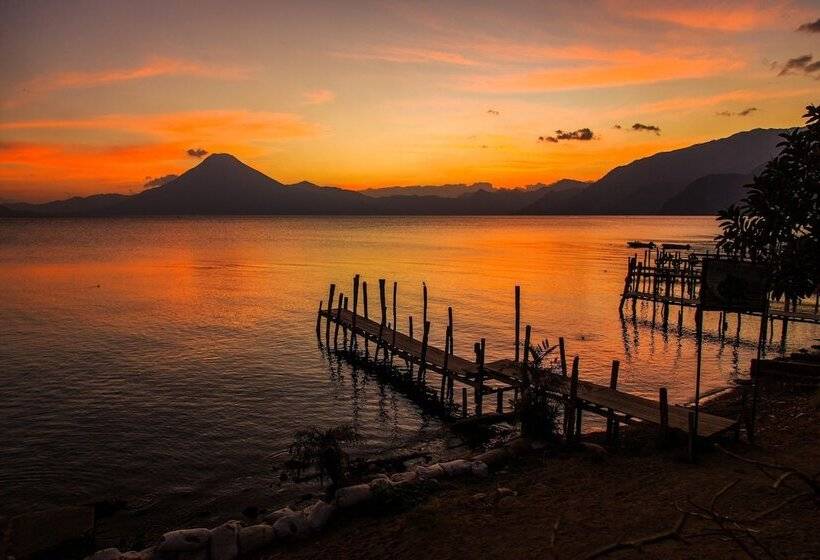 Porta Hotel Del Lago