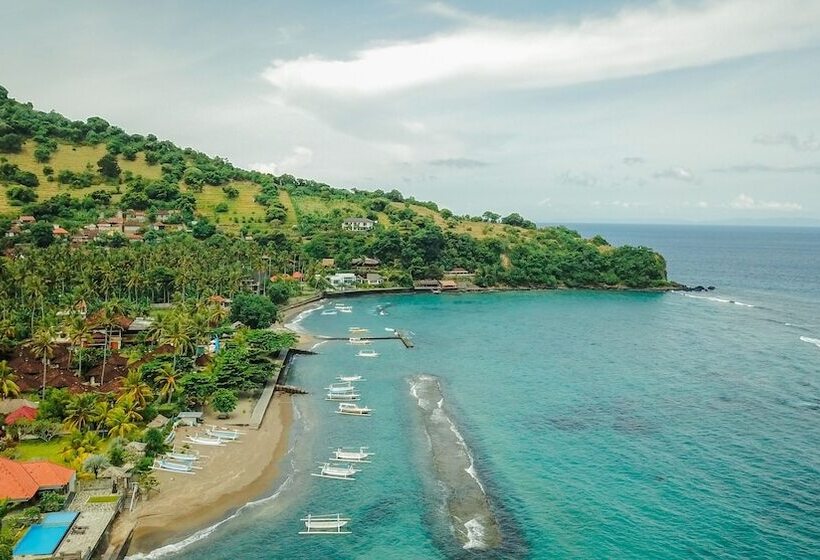 בית מלון כפרי Puri Bagus Candidasa