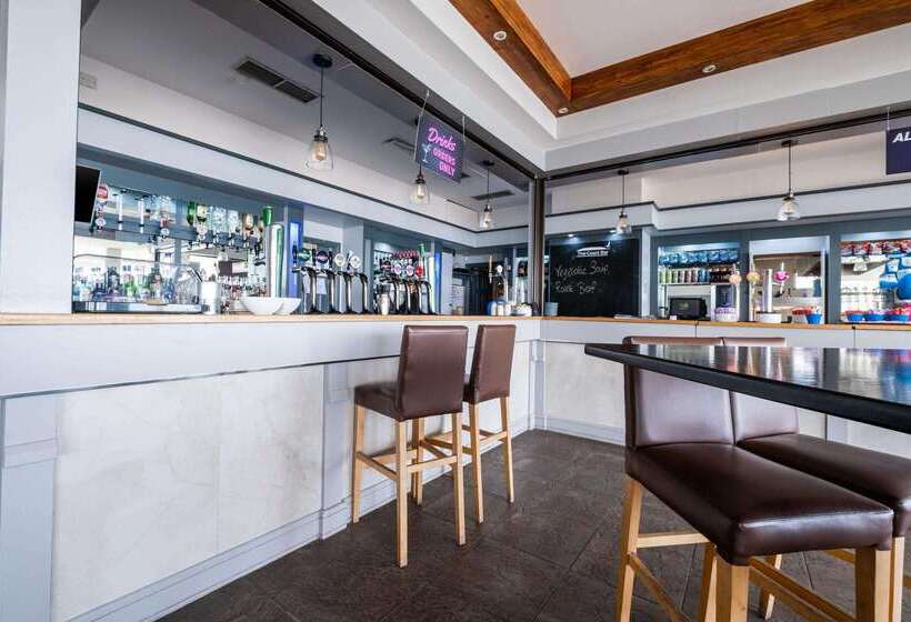 Quality Hotel And Leisure Centre Youghal