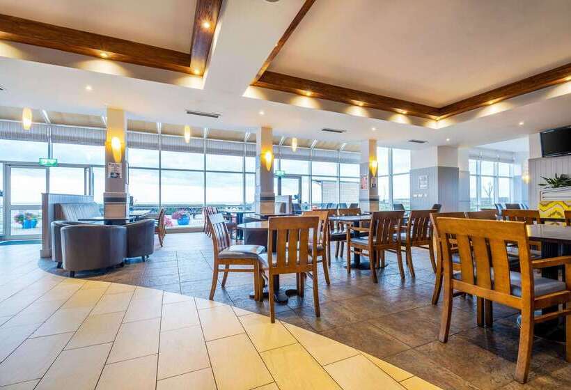 Quality Hotel And Leisure Centre Youghal