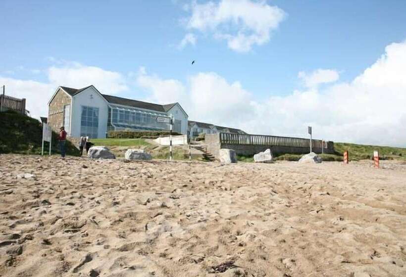 Quality Hotel And Leisure Centre Youghal