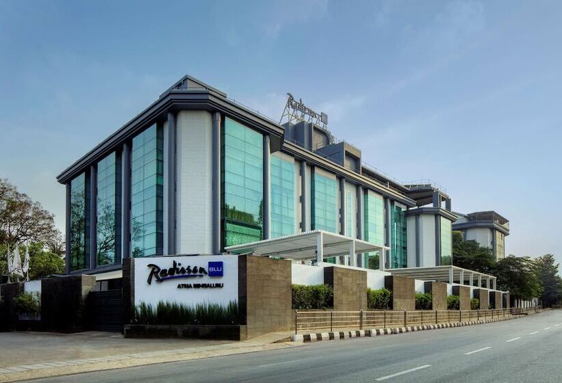 בית מלון כפרי Radisson Blu Atria Bengaluru