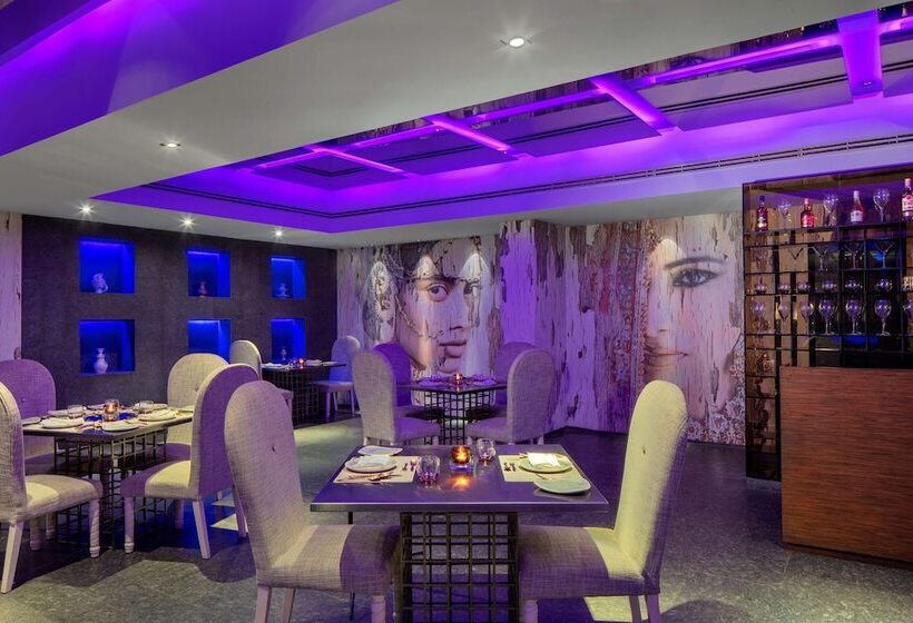 בית מלון כפרי Radisson Blu Atria Bengaluru