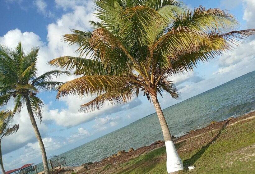 فندق Ramada By Wyndham Princess Belize City