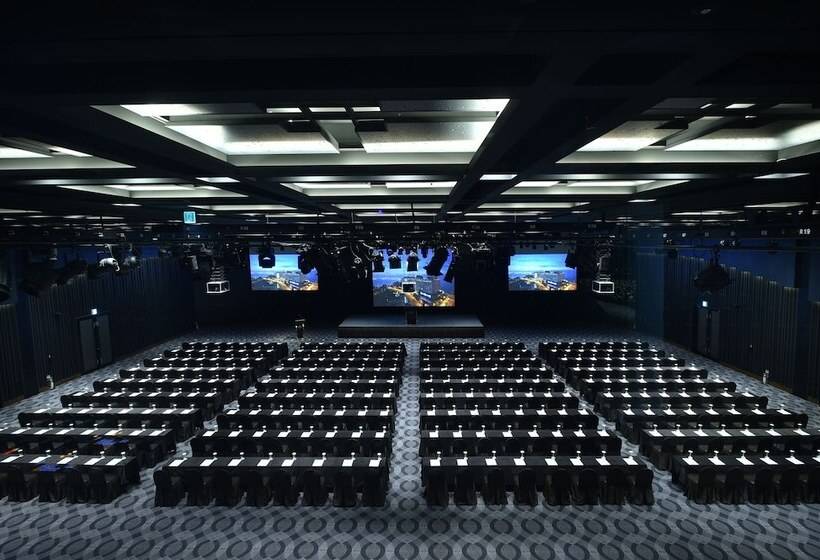 호텔 Ramada Plaza By Wyndham Jeju Ocean Front