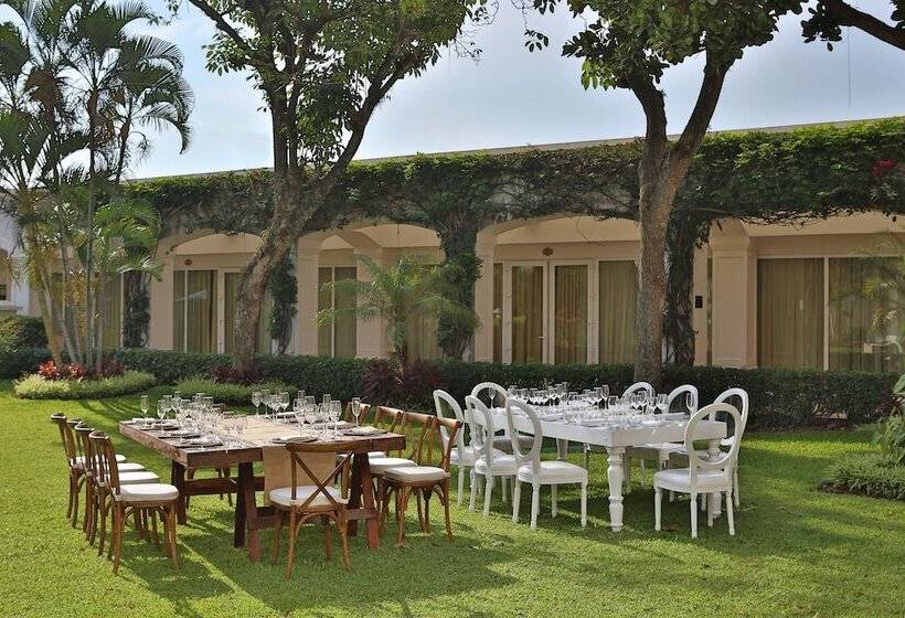 Отель Real Intercontinental San Salvador, An Ihg