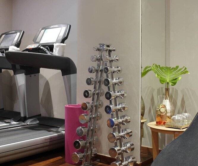 ホテル Renaissance Paris Vendome