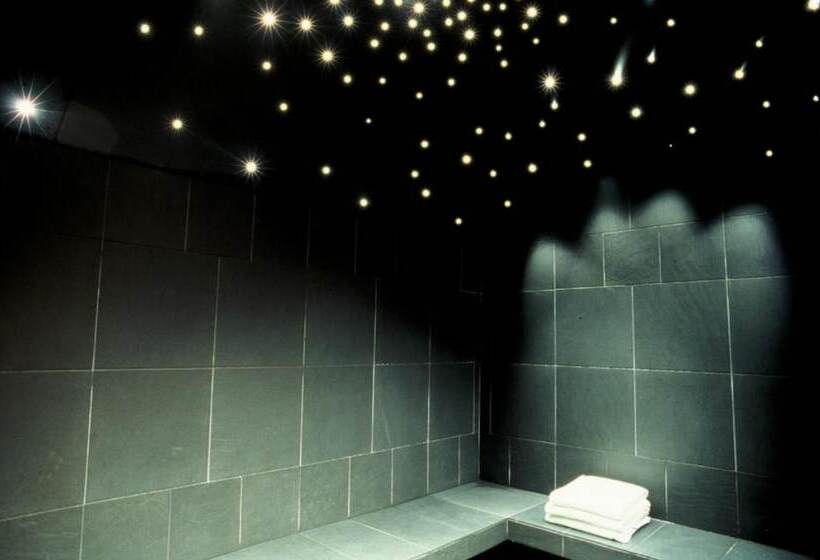 ホテル Renaissance Paris Vendome