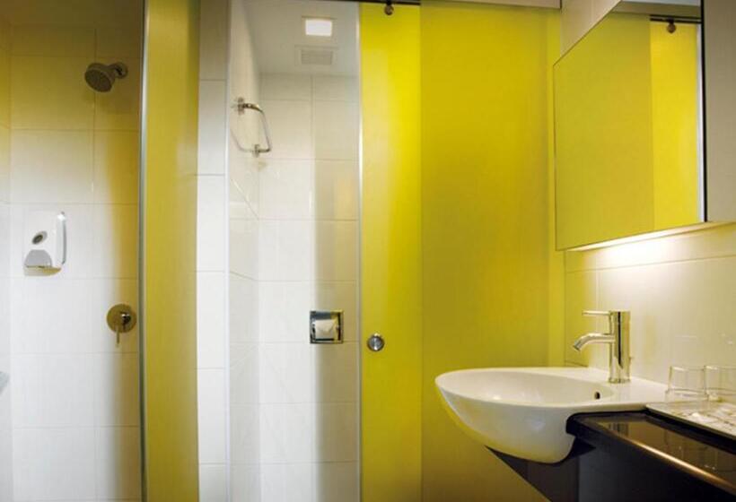 فندق Resorts World Genting  First World