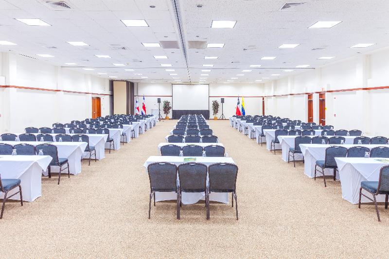 Grand Decameron Panama, A Trademark All Inclusive Resort