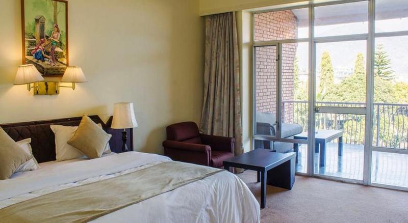 فندق Royal Palm Resort