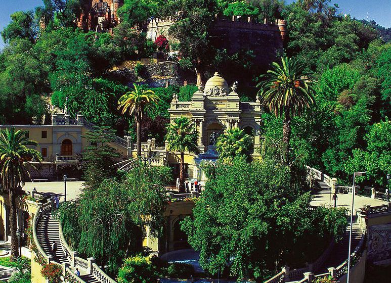 酒店 San Cristobal Tower, Santiago