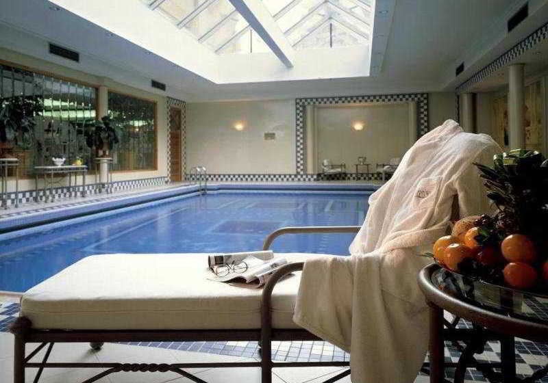 בית מלון כפרי San Cristobal Tower, Santiago