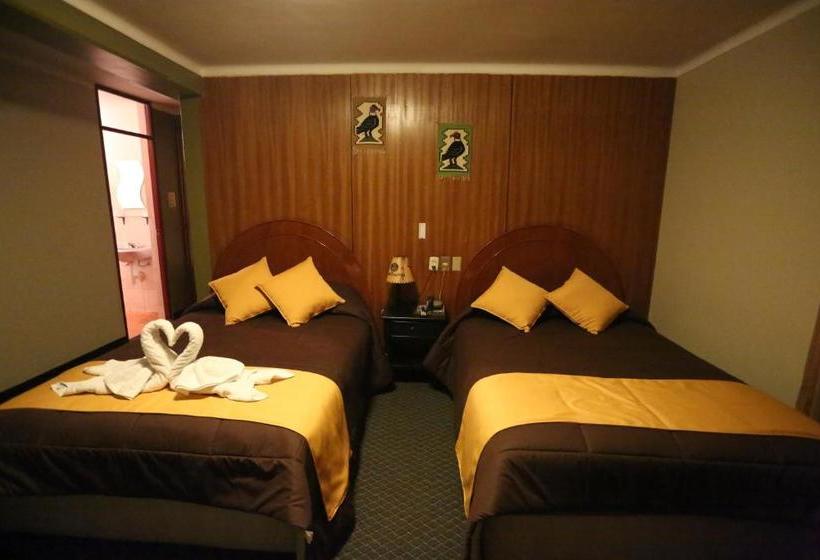 هتل Hostel Sillustani Inn Puno