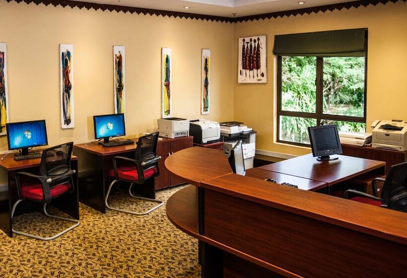 هتل Southern Sun Dar Es Salaam