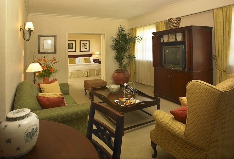 Отель Southern Sun Mbombela