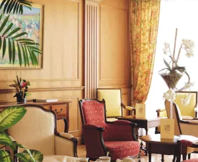 Отель Sun Riviera