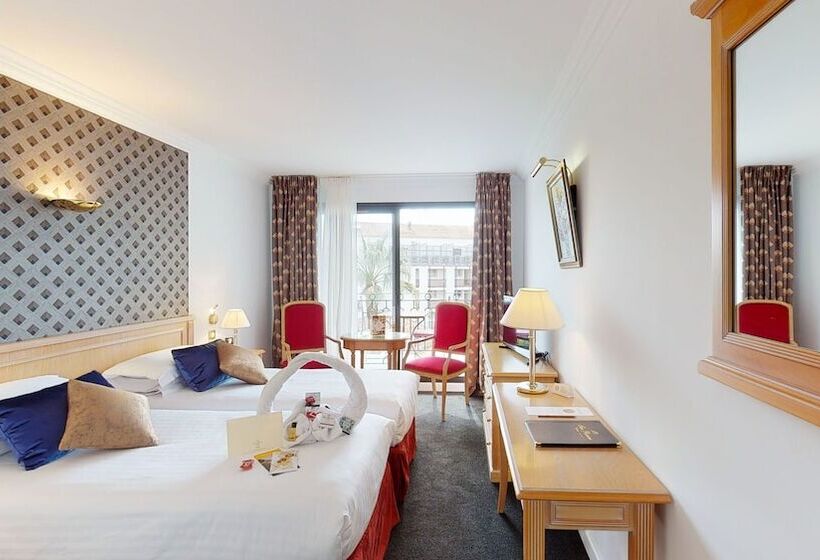 Отель Sun Riviera