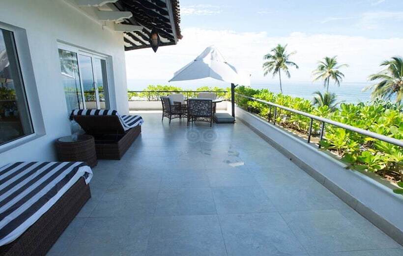 Отель Taj Bentota Resort & Spa