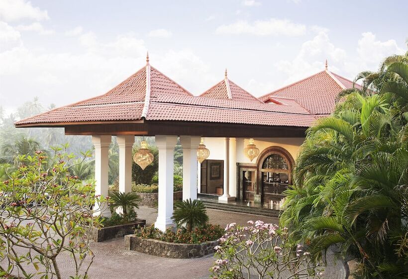 Отель Taj Bentota Resort & Spa