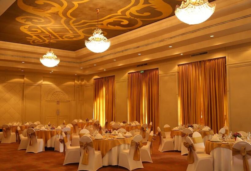 Отель Taj Bentota Resort & Spa