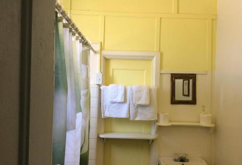 فندق Caribbean Palms Inn