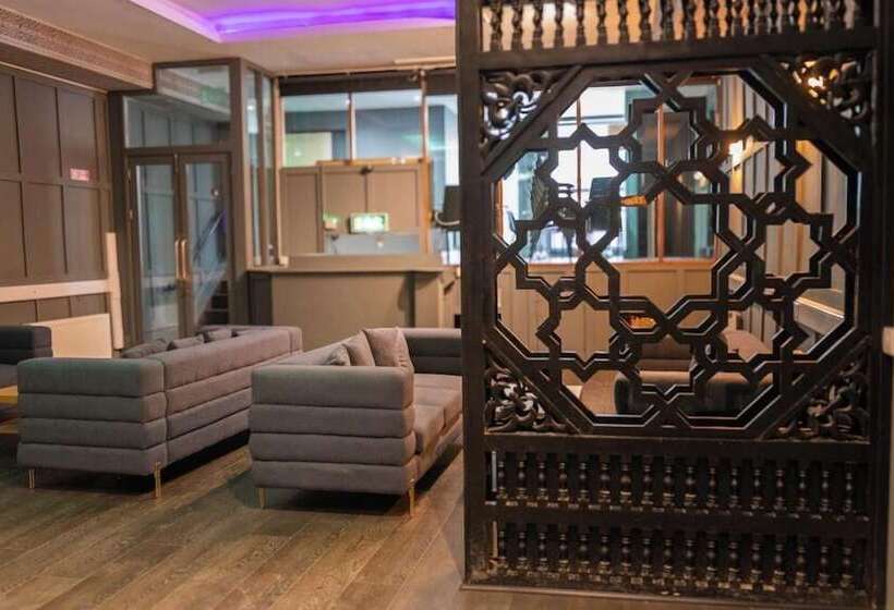 בית מלון כפרי The Dawson Hostel