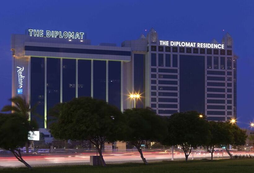 The Diplomat Radisson Blu Hotel Residence & Spa