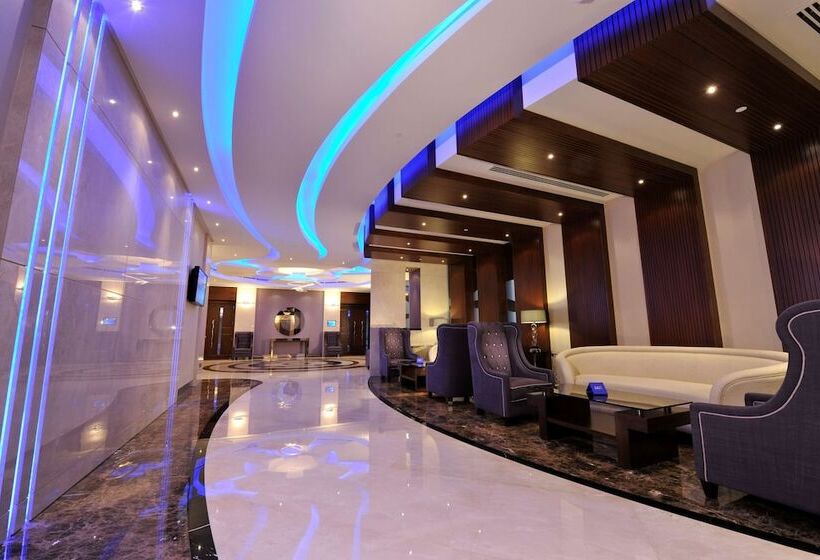 The Diplomat Radisson Blu Hotel Residence & Spa