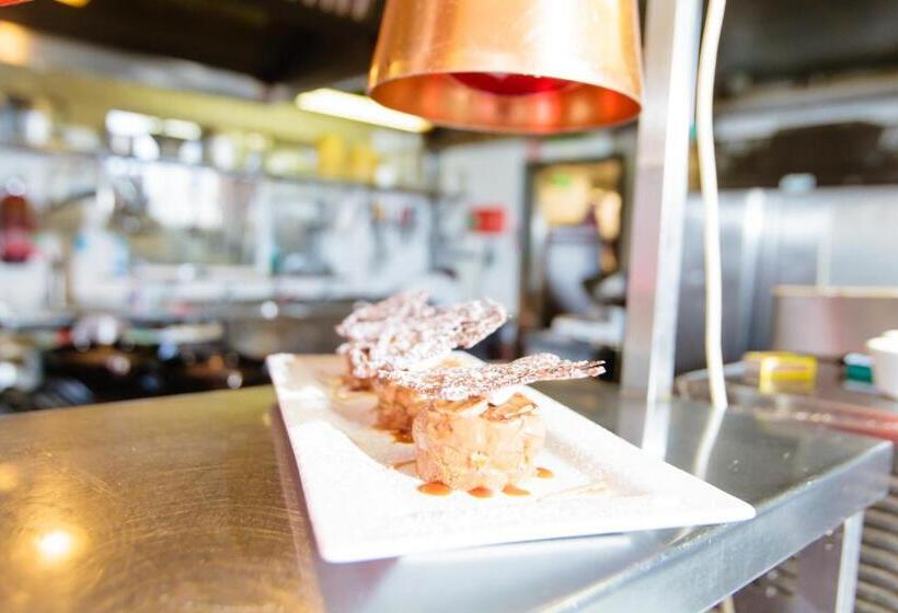 בית מלון כפרי The Yeats County Inn